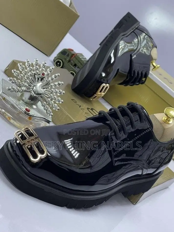 Balenciaga Luxury Glossy Corporate Shoes