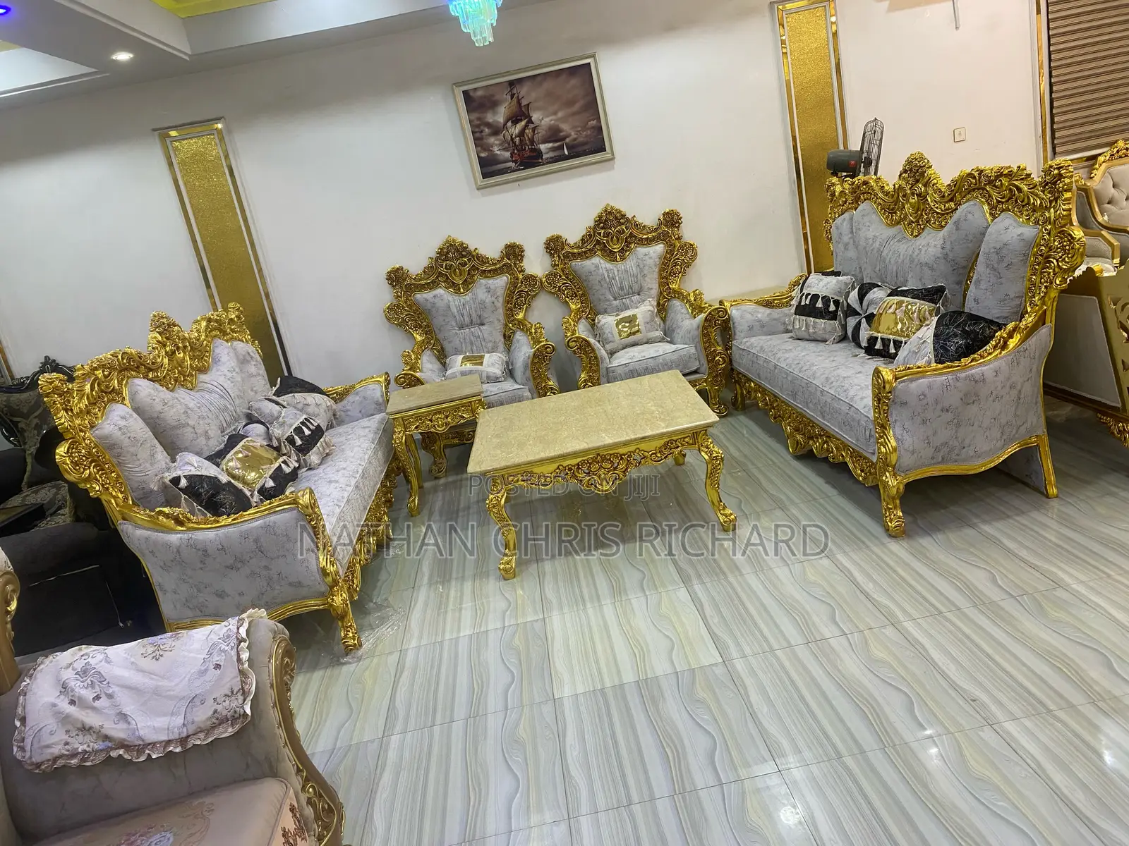 High Quality Royal Luxury Good Life Furniture
