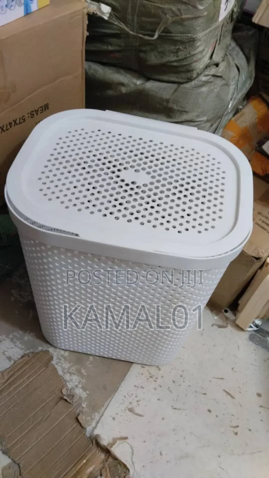 Large Plastic Laundry Basket With Cover