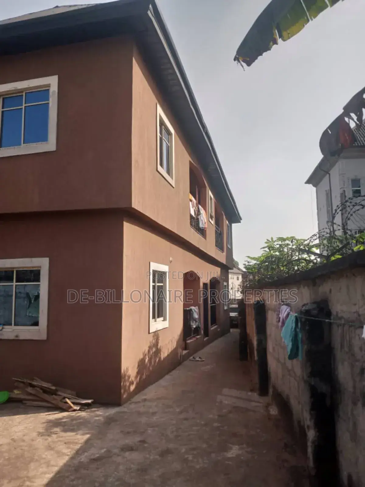 3bdrm Block of Flats in Road Safety, Owerri for sale