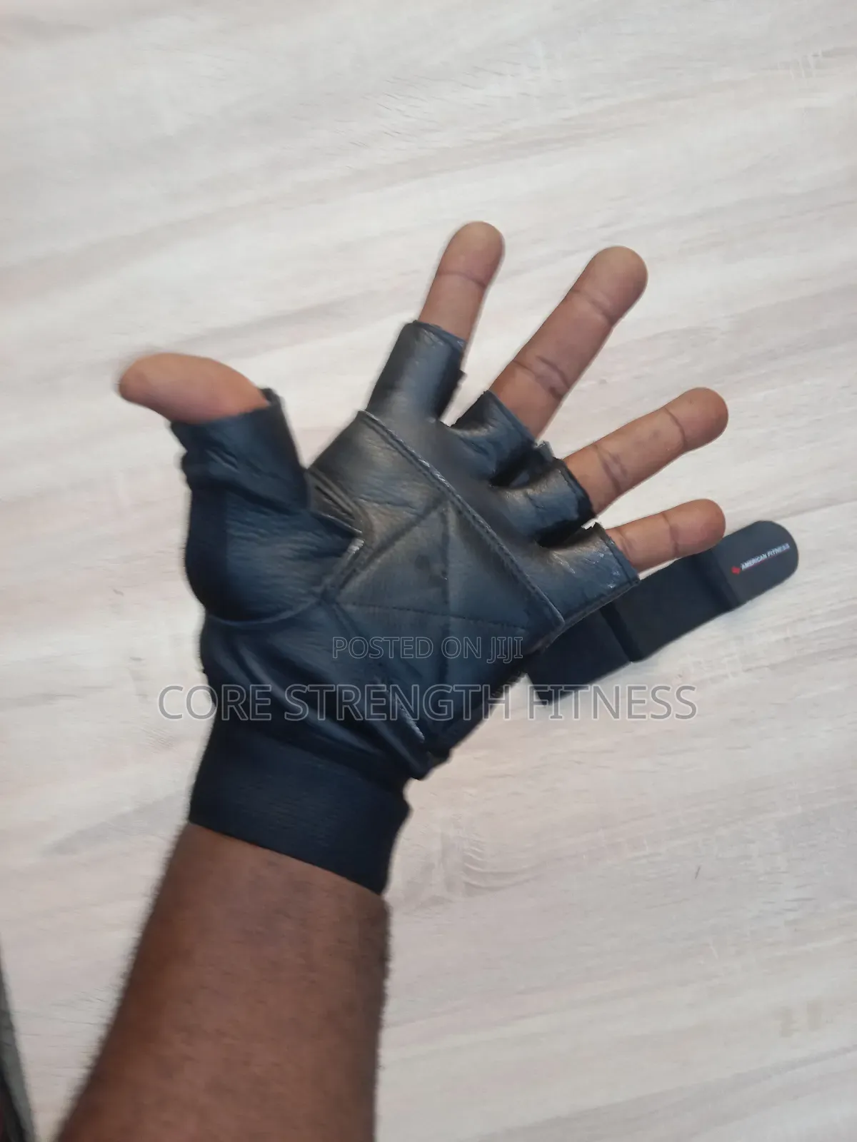 American Fitness High Quality Leather Gym Gloves