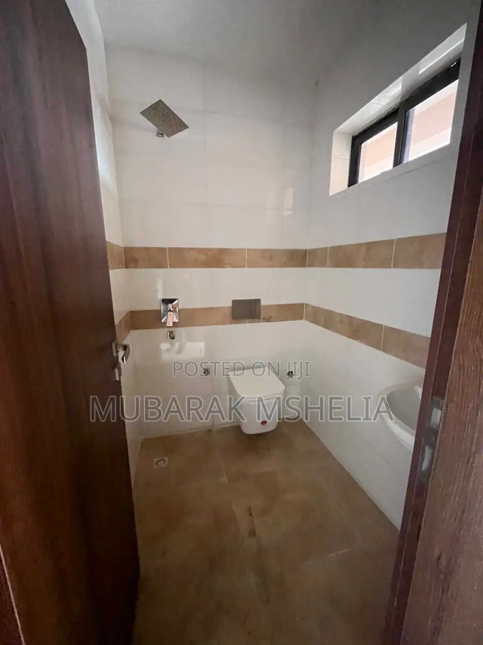 3bdrm Block of Flats in Kaura for sale