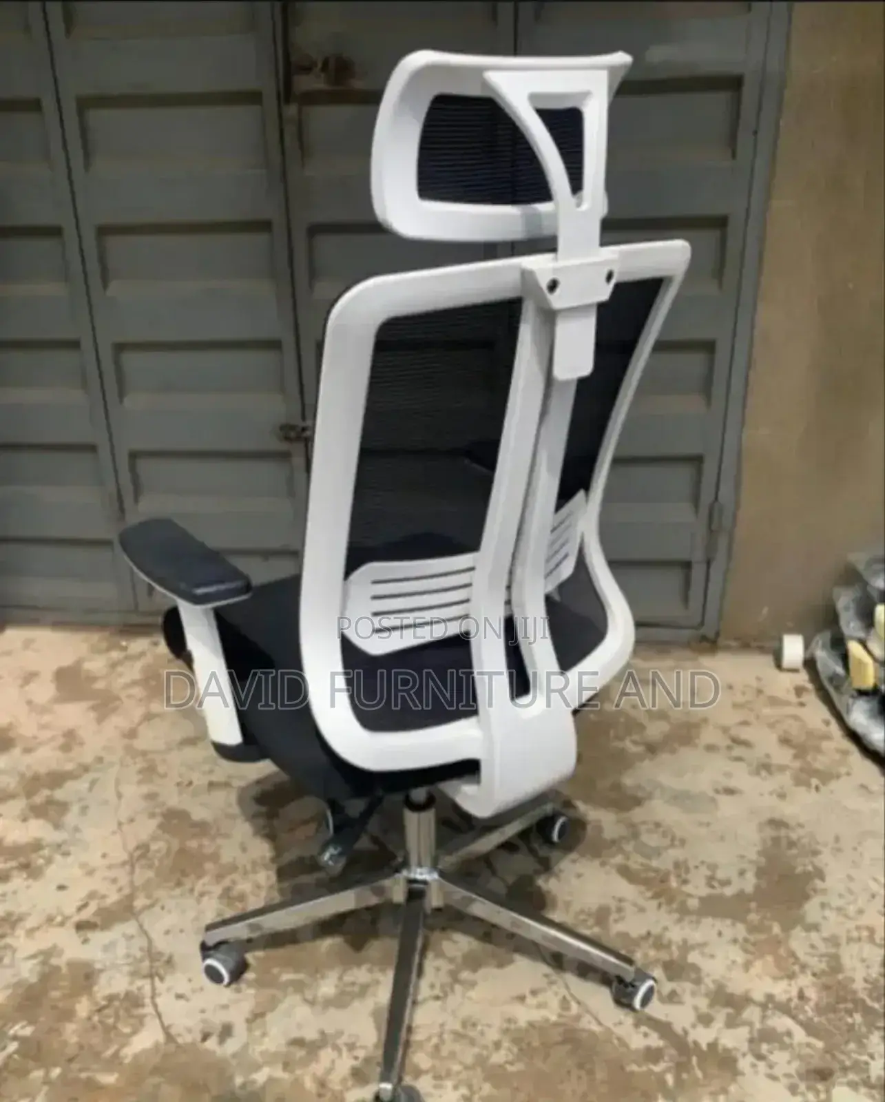 Height Adjustable Seat