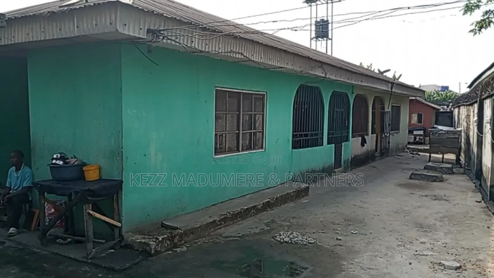 7bdrm Block of Flats in Omachi Estate,, Ruuodomaya for sale