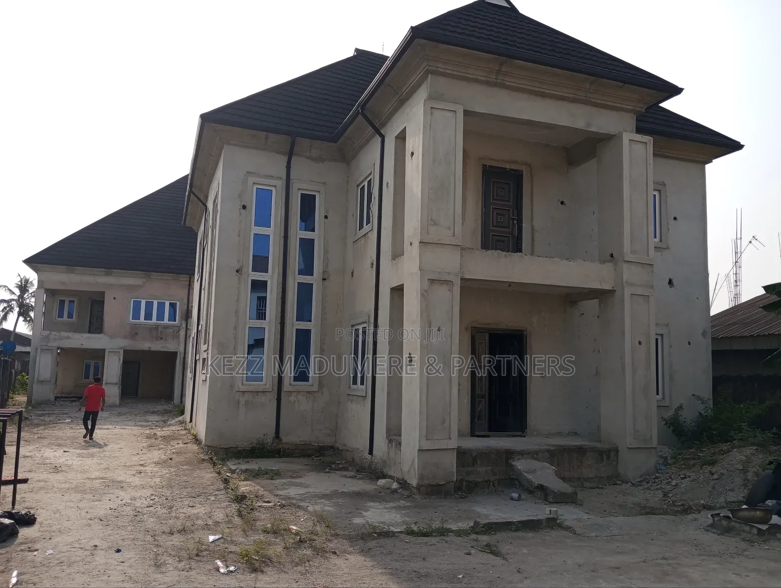 13bdrm Duplex in Omachi Estate,, Ruuodomaya for sale