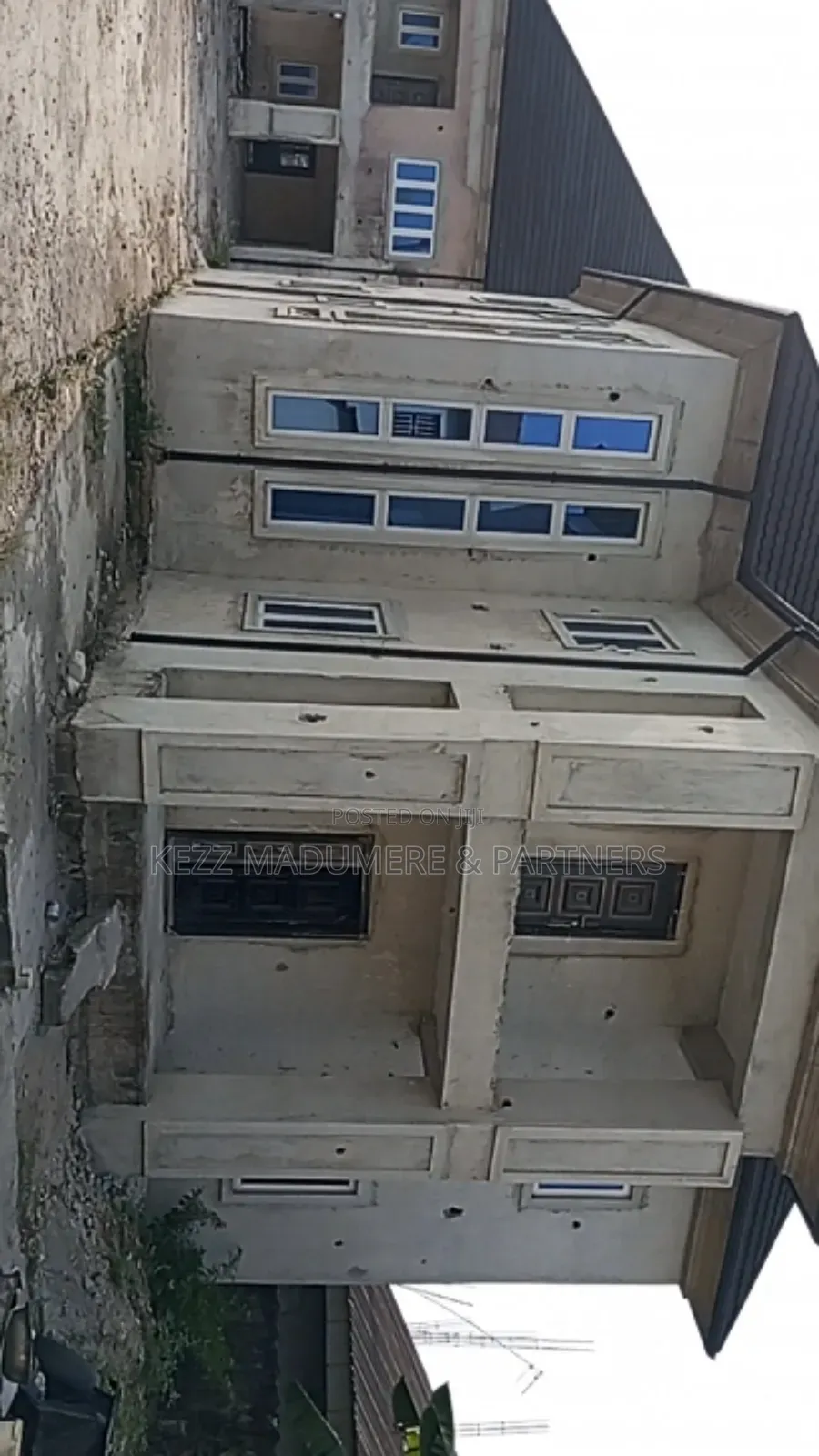 13bdrm Duplex in Omachi Estate,, Ruuodomaya for sale