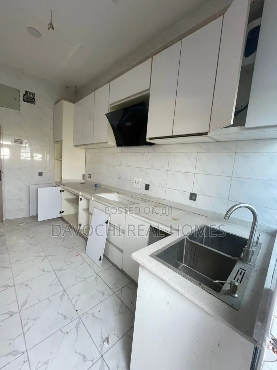 4bdrm Duplex in Ikota, Lekki for rent