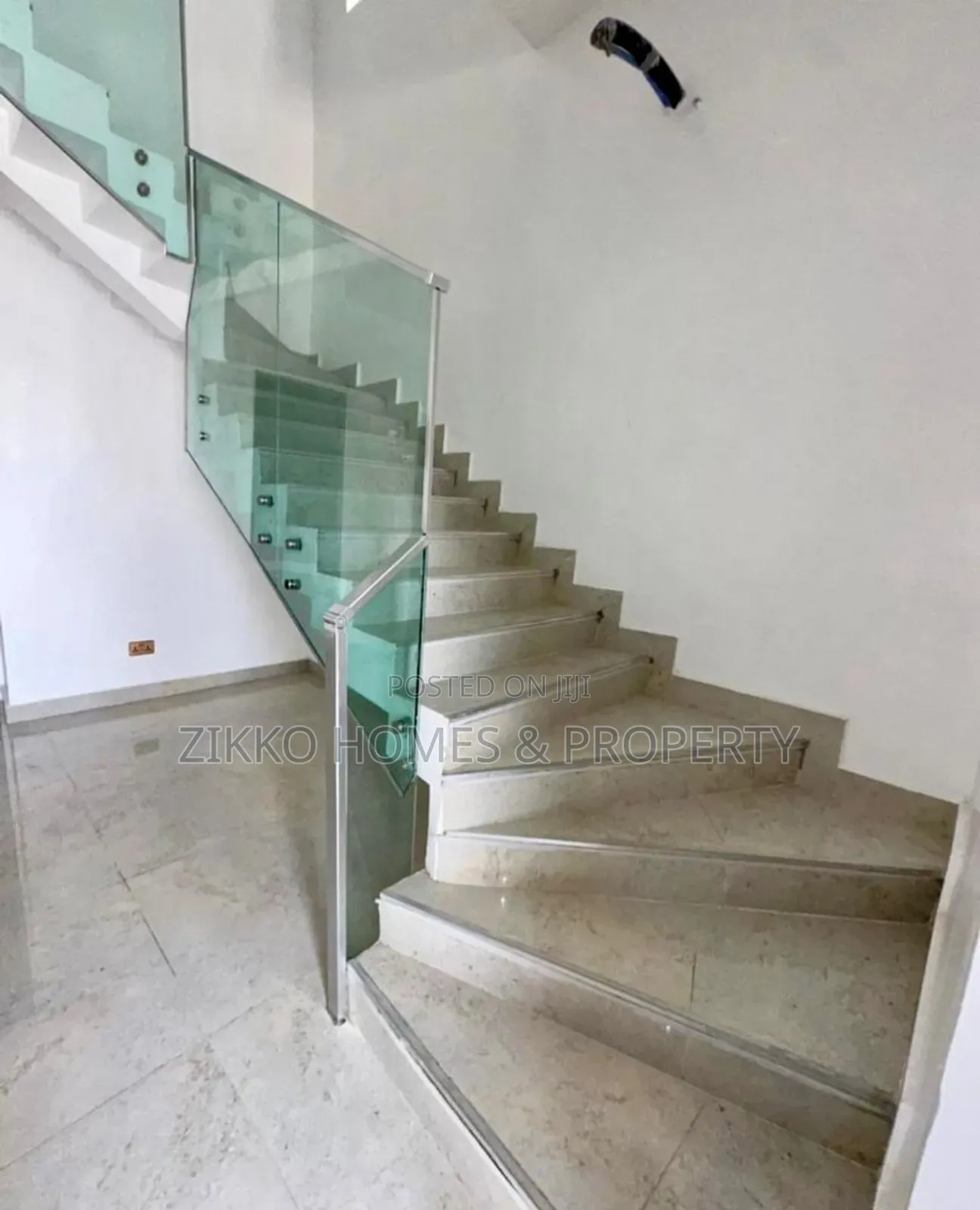 4bdrm Duplex in Ajah for sale