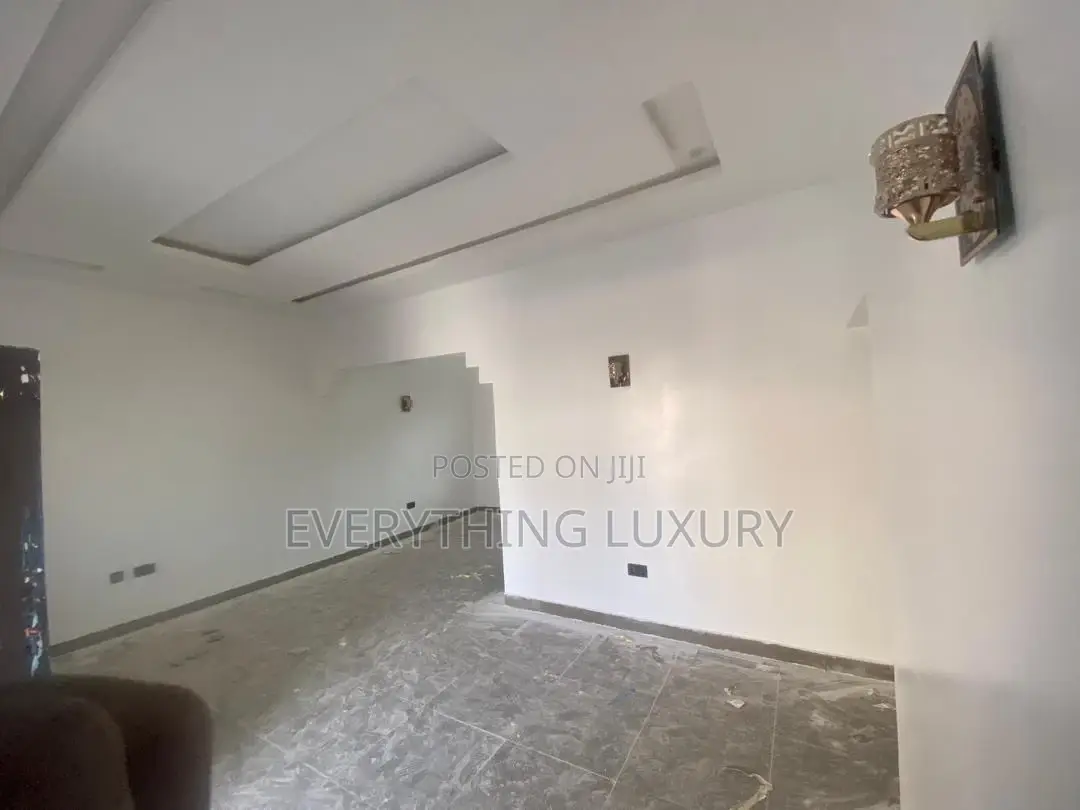 2bdrm Block of Flats in Bwari for rent