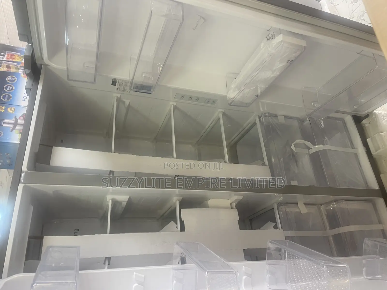 600 Liters Samsung Inverter Side by Side Refrigerator