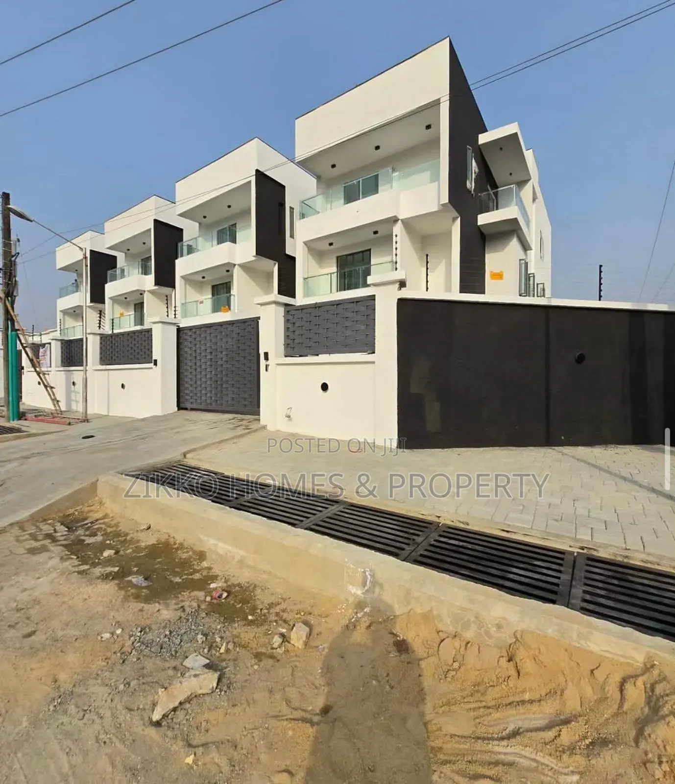 5bdrm Duplex in Ikate, Lekki for sale