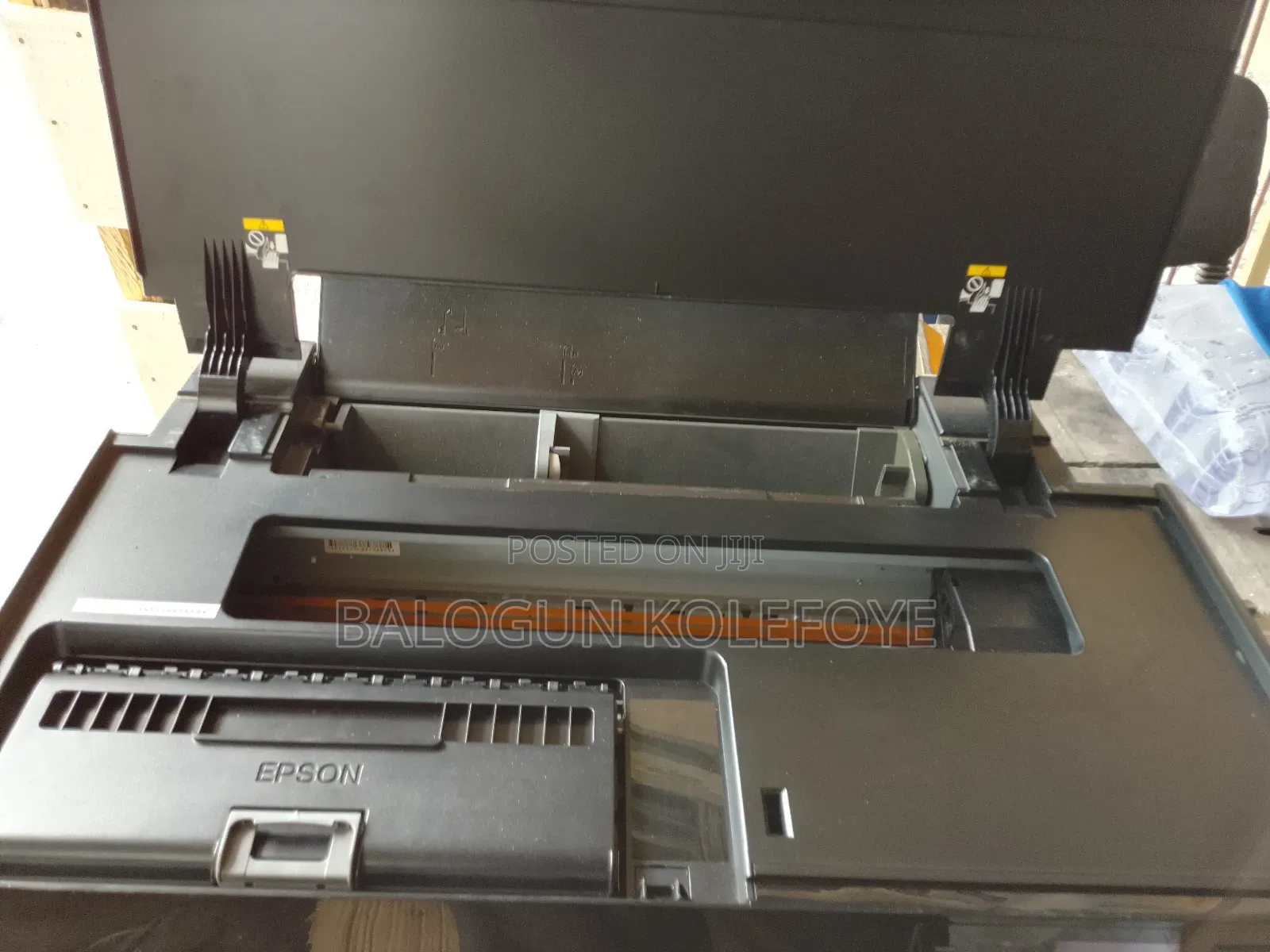Tokunbo Epson R3000