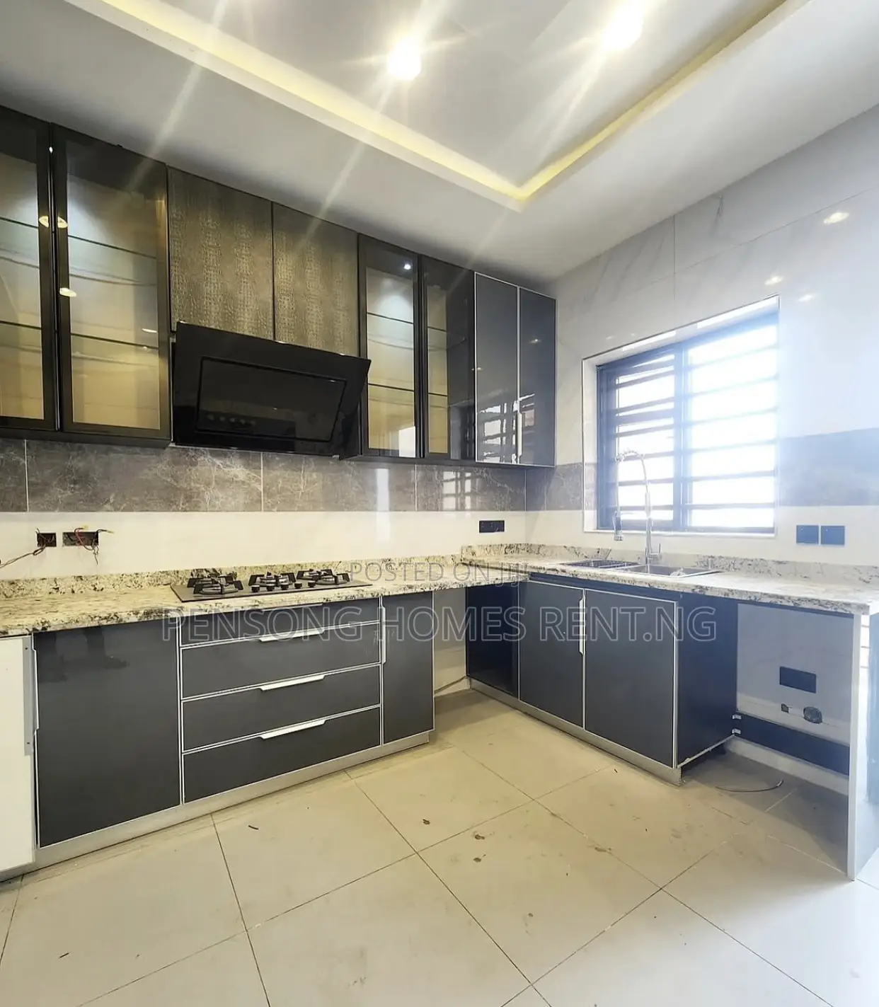 4bdrm Duplex in Victoria Island for rent
