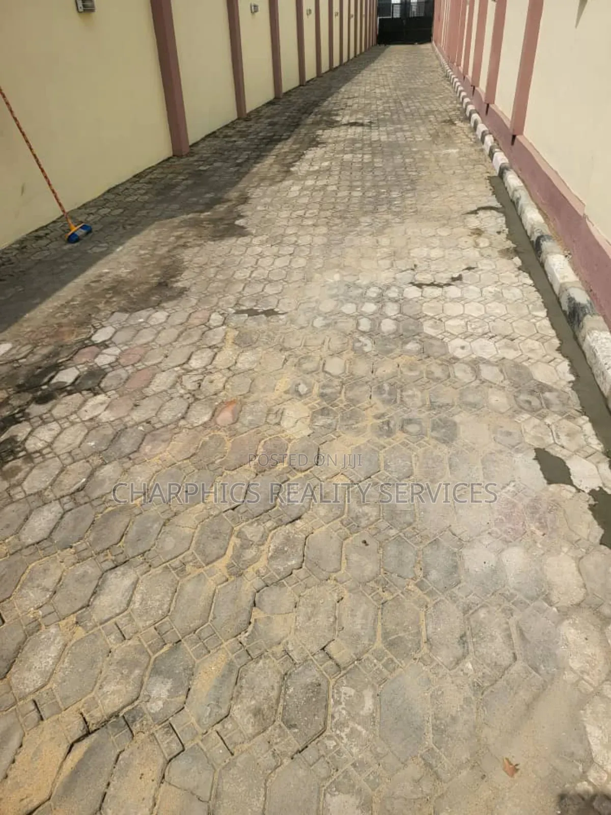 3bdrm Duplex in Ikeja GRA for rent
