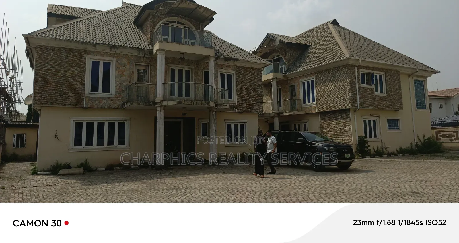 10bdrm Duplex in Ikeja GRA for sale