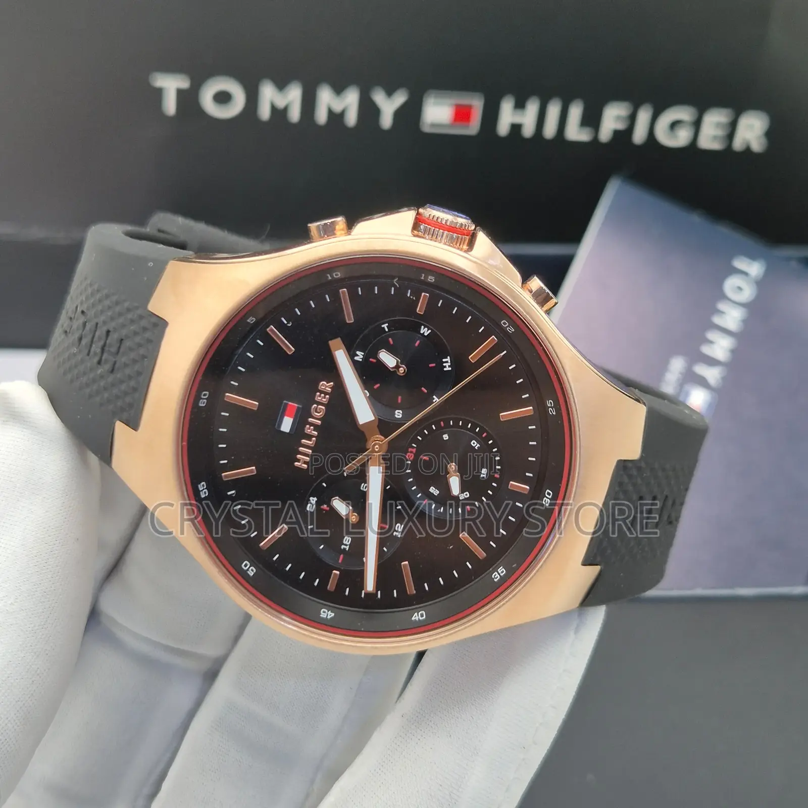Tommy Hilfiger Quality Men Rubber Strap Wristwatch
