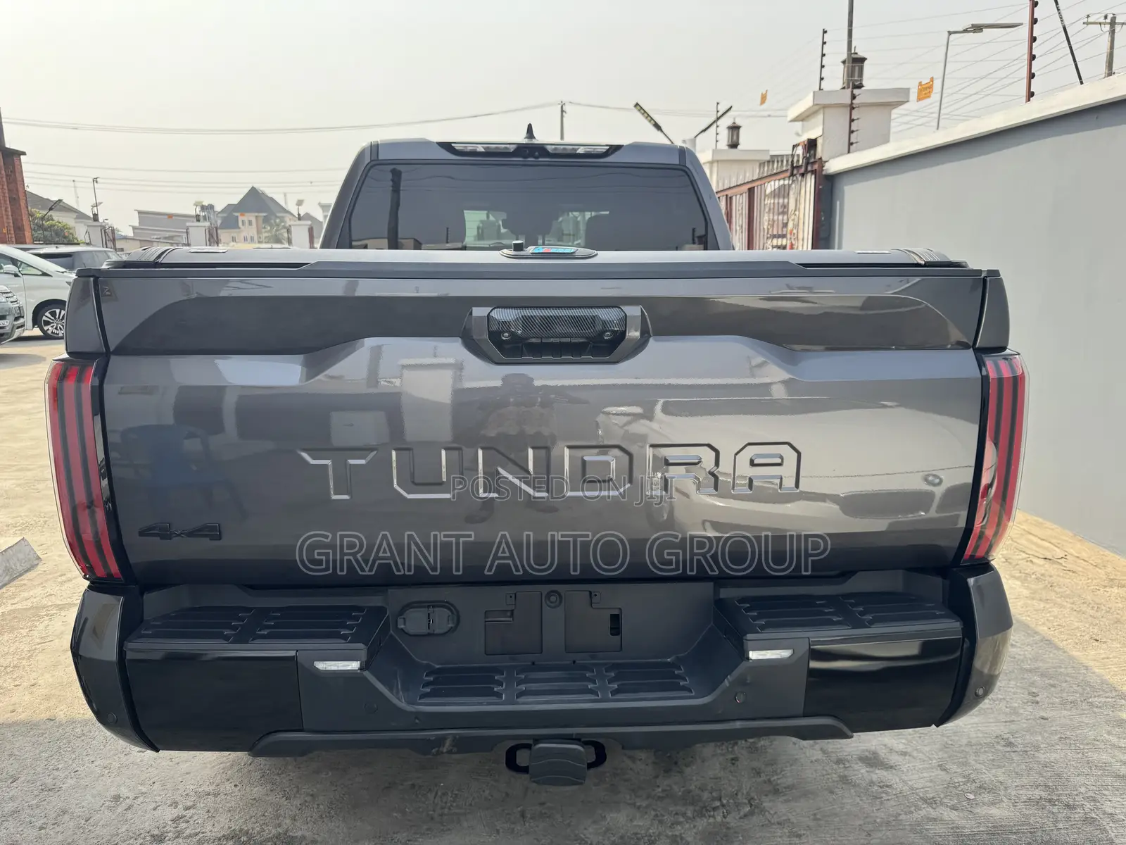 Toyota Tundra 2023 Gray
