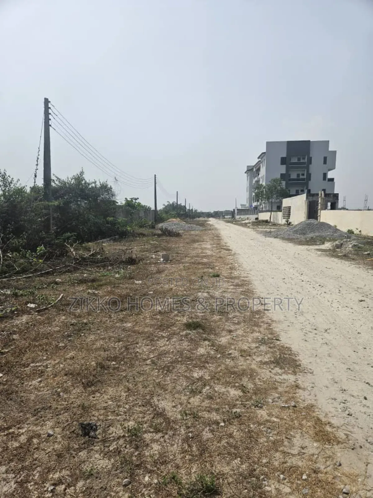 Land for Sale at Fara Park Estate