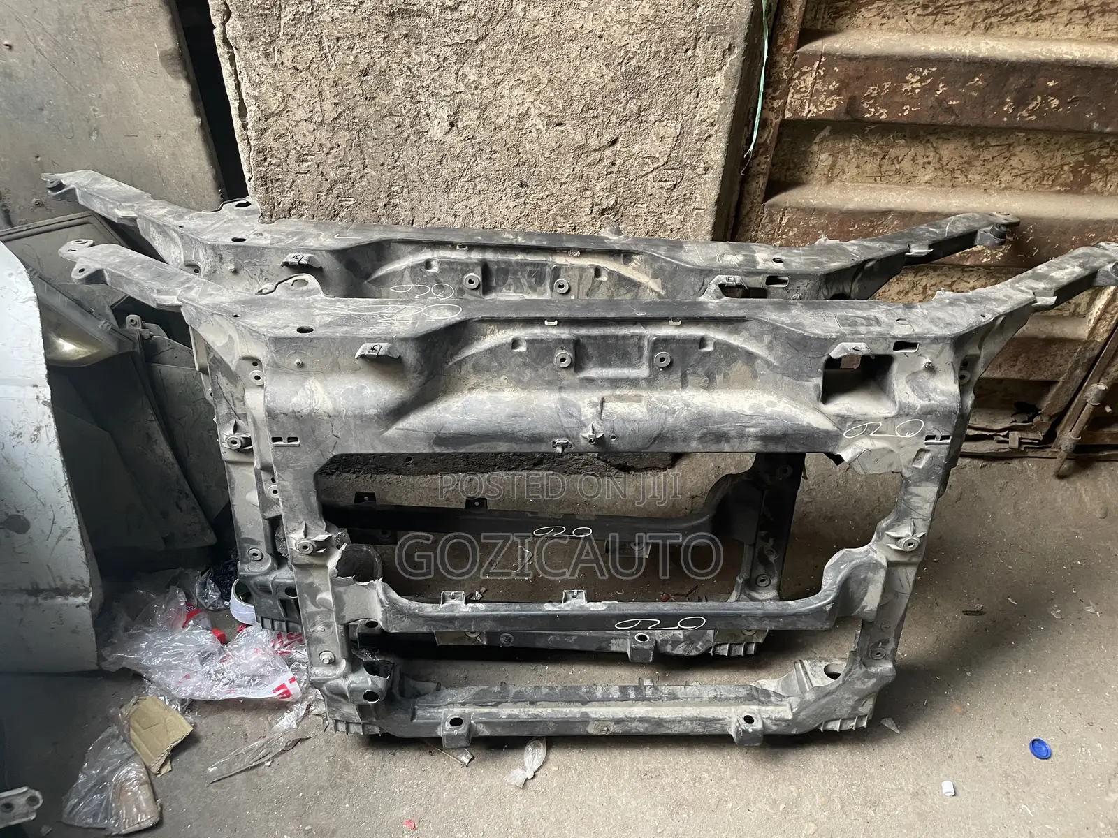 Replacement Front Riadiator Cult for Ford Edge 208 2010