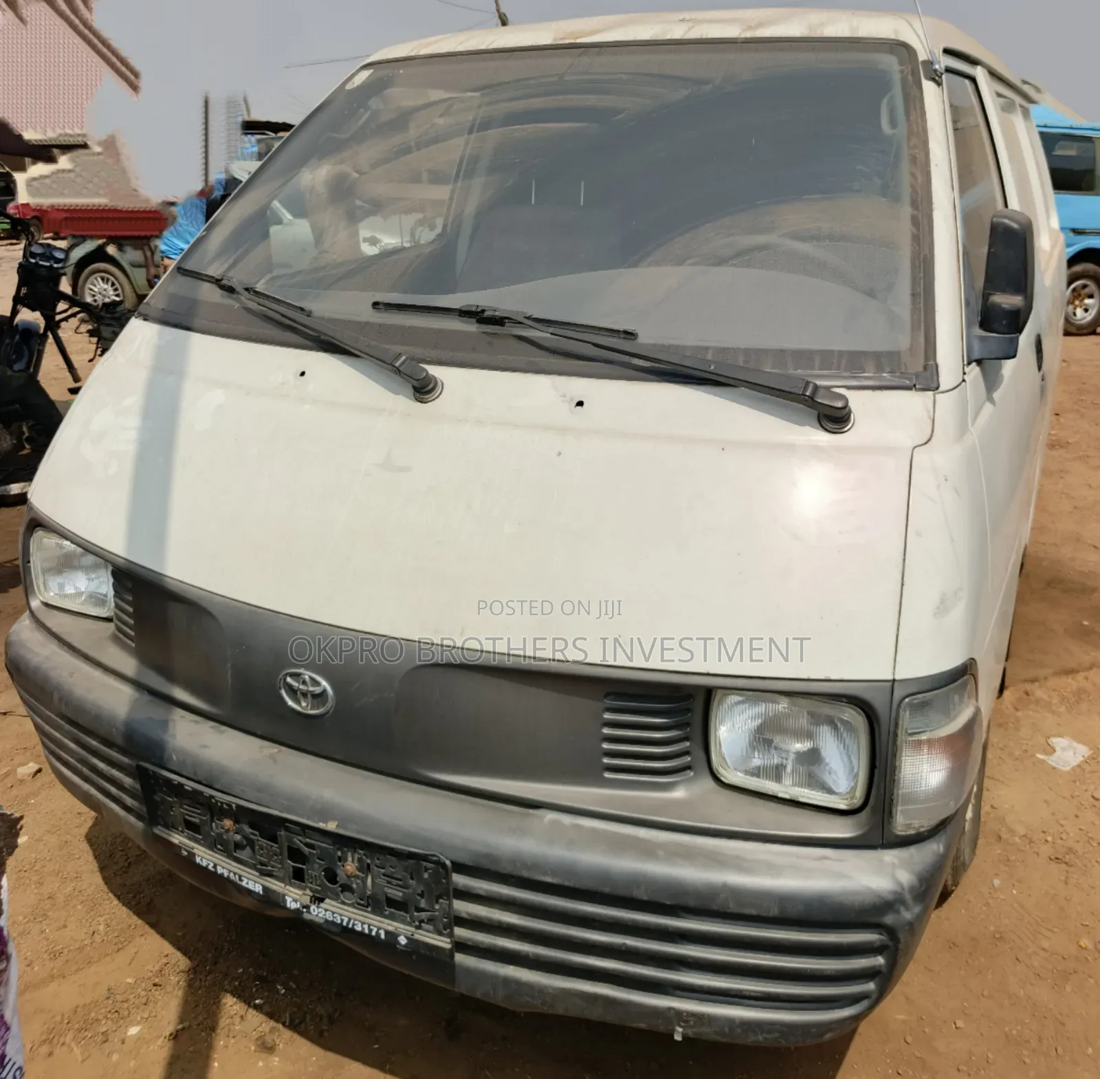Toyota Lite-Ace 1993 White