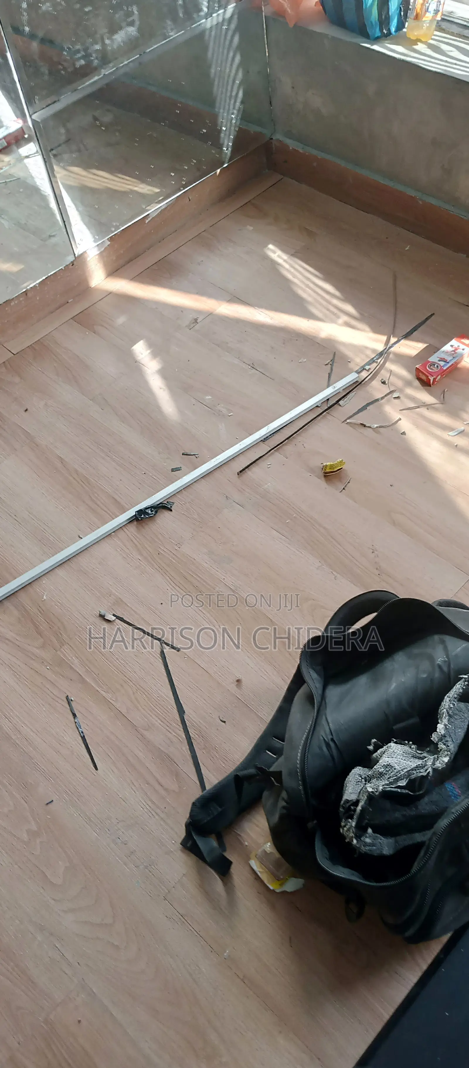 Cream Color SPC Wooden Floor