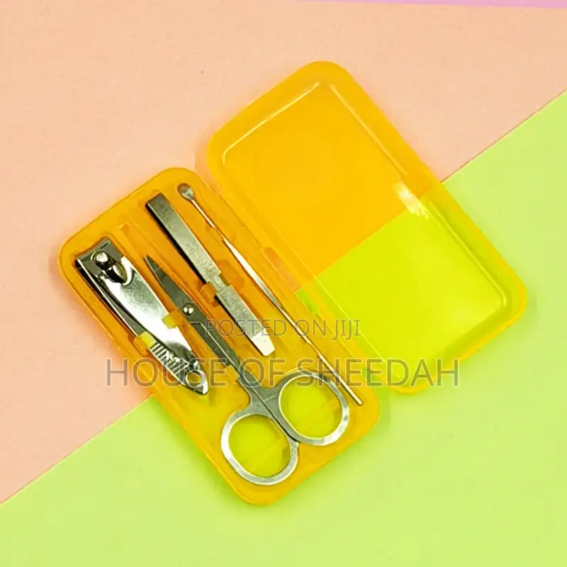 4pcs Stainless Steel Portable Manicure Set