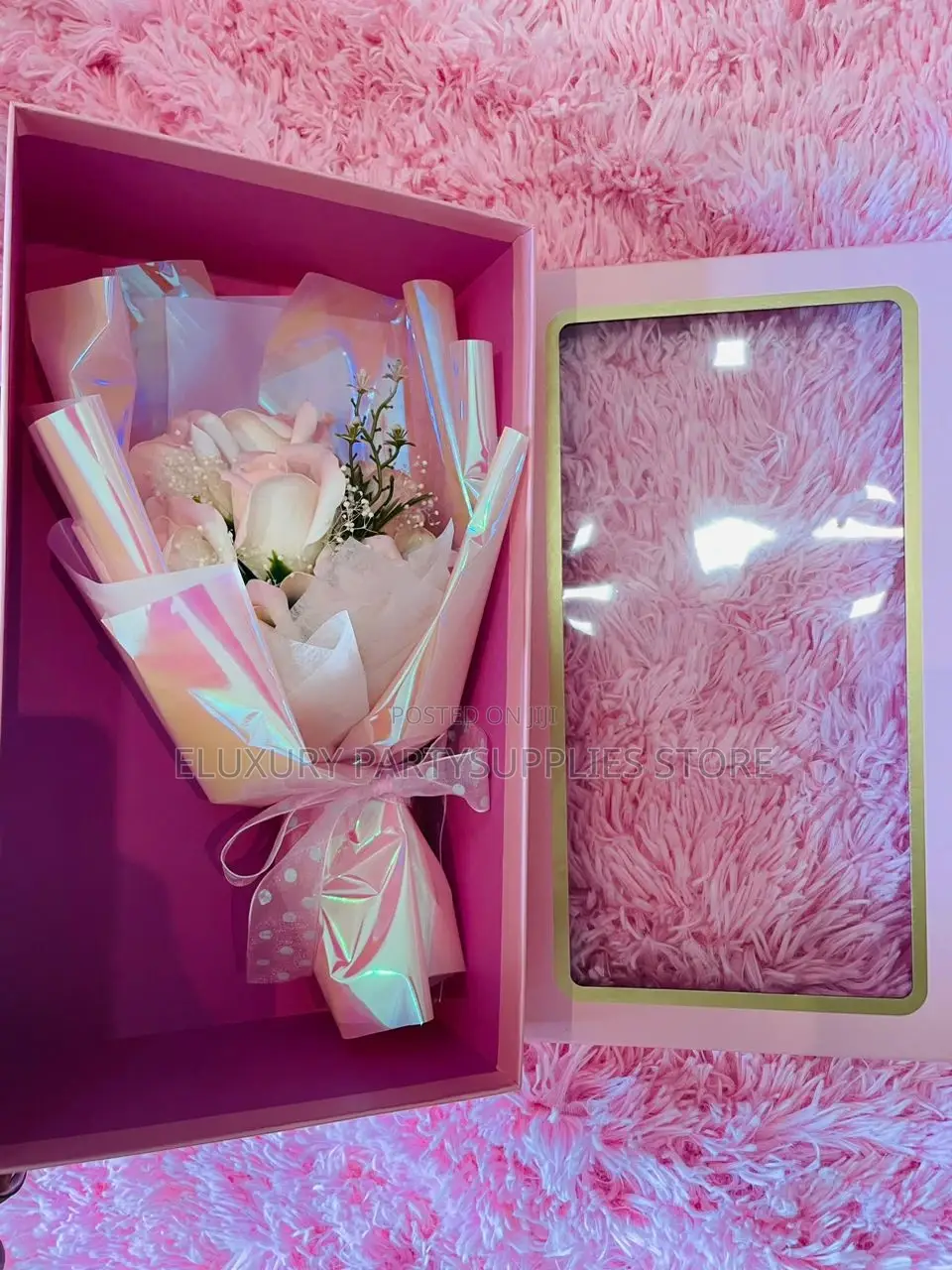 Flower Bouquet Gift Box