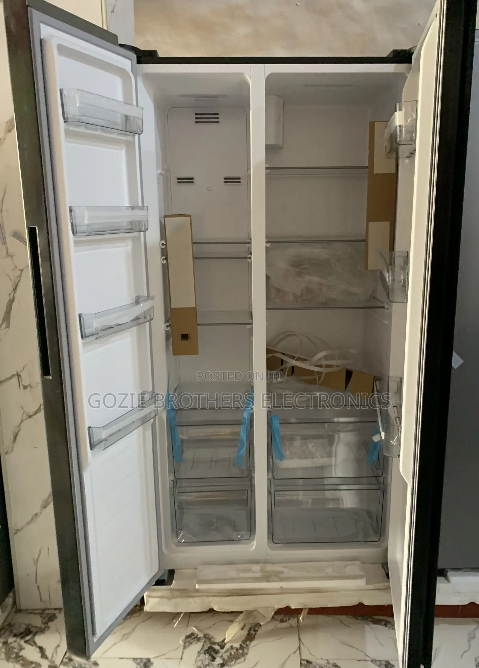 Bruhm 436liters Side by Side Refrigerator (Black With Glass)