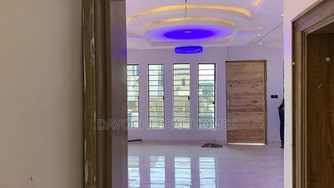 Furnished 4bdrm Duplex in Ajah, Lekki for sale