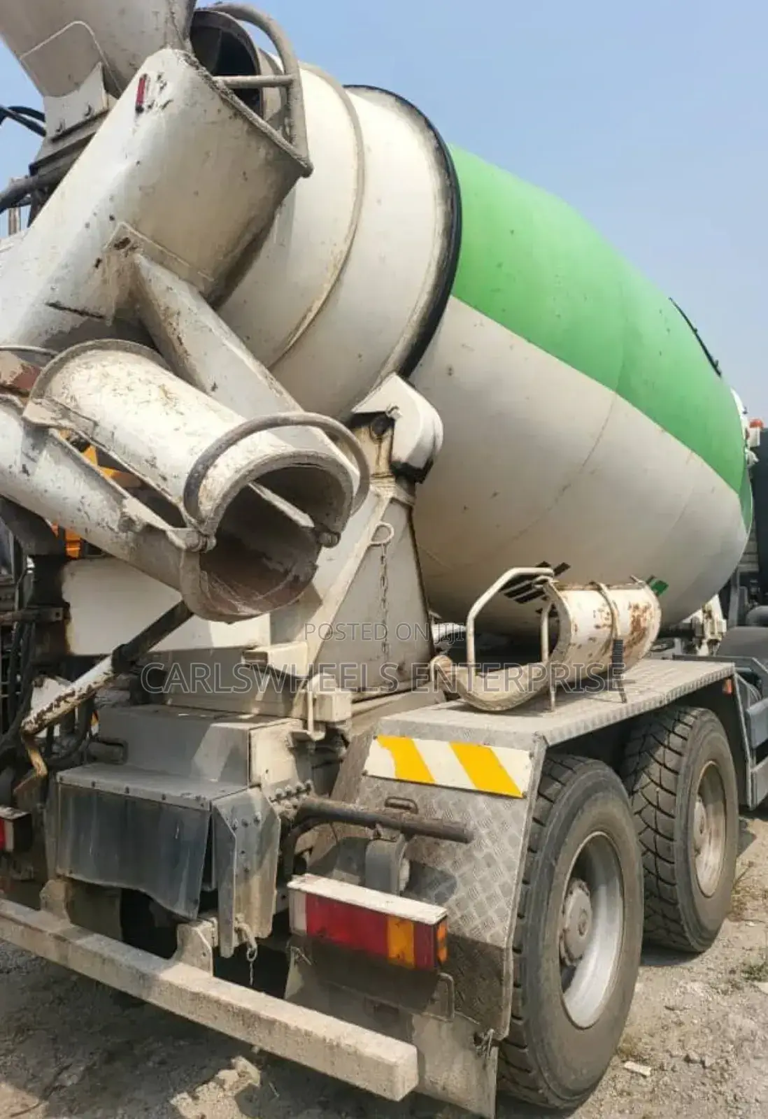 Man Diesel Sand Mixer Truck(10tyres and 12tyres Available )
