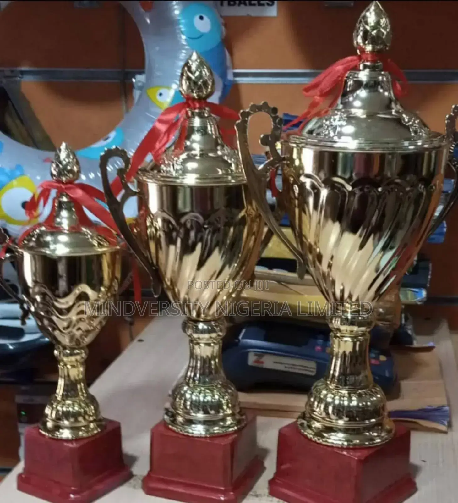 Set of Trophy