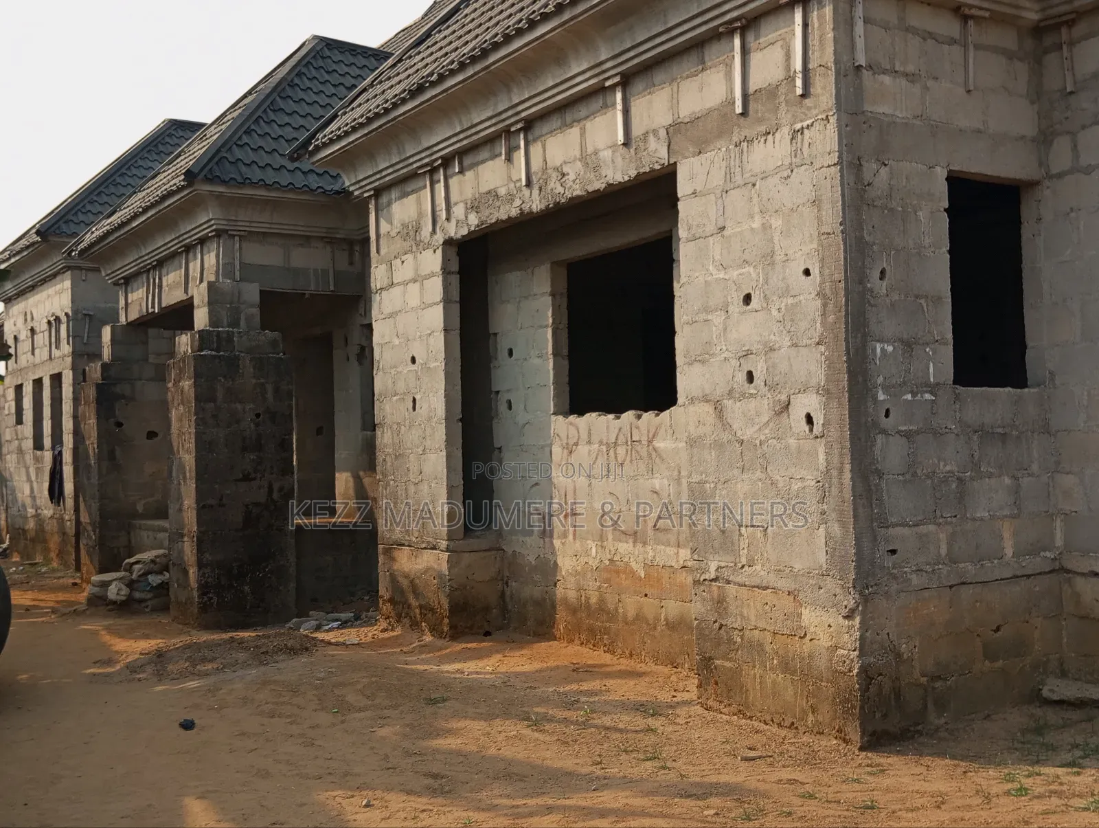 4bdrm Block of Flats in Inside An Estate, for sale