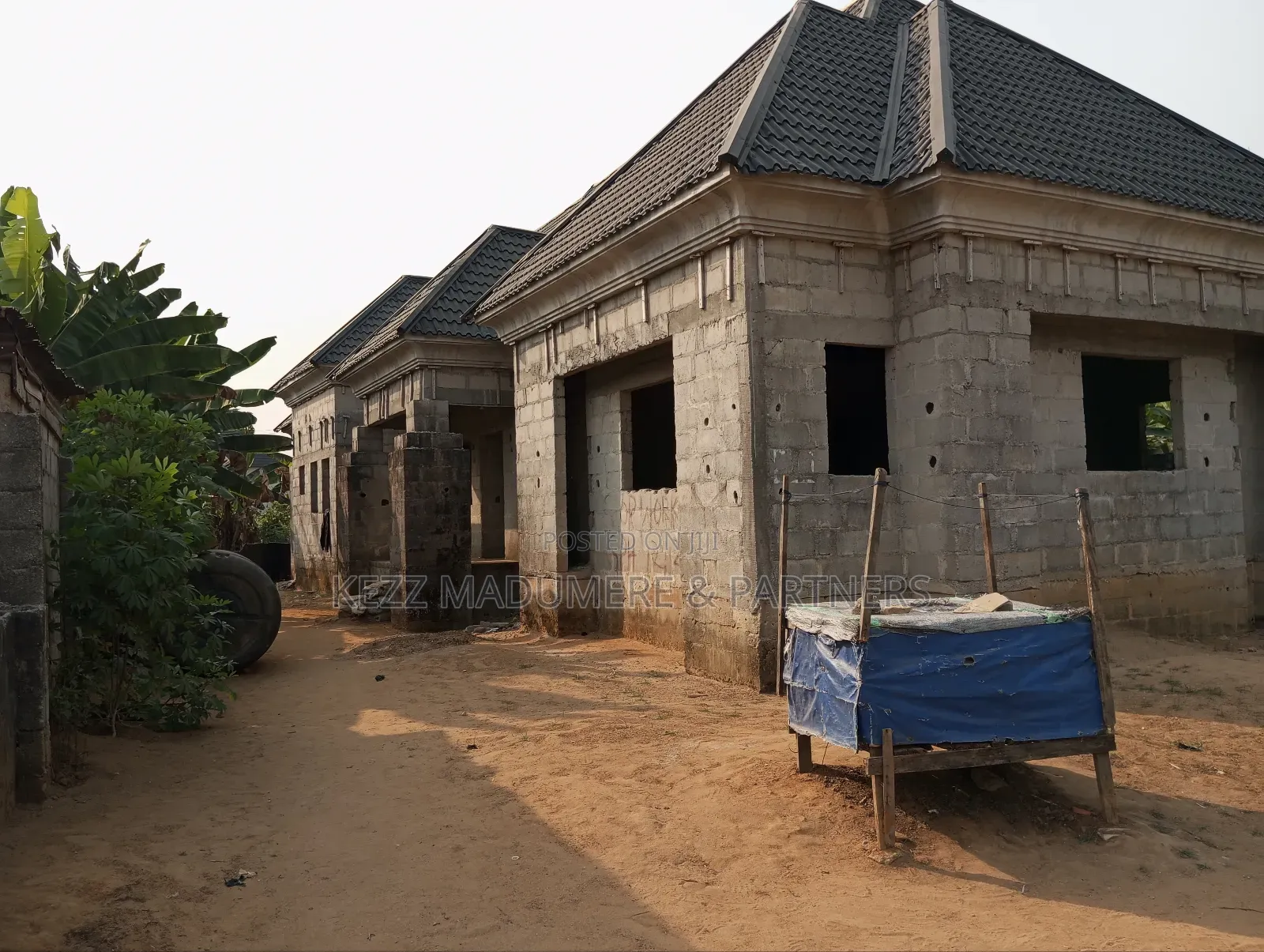 4bdrm Block of Flats in Inside An Estate, for sale
