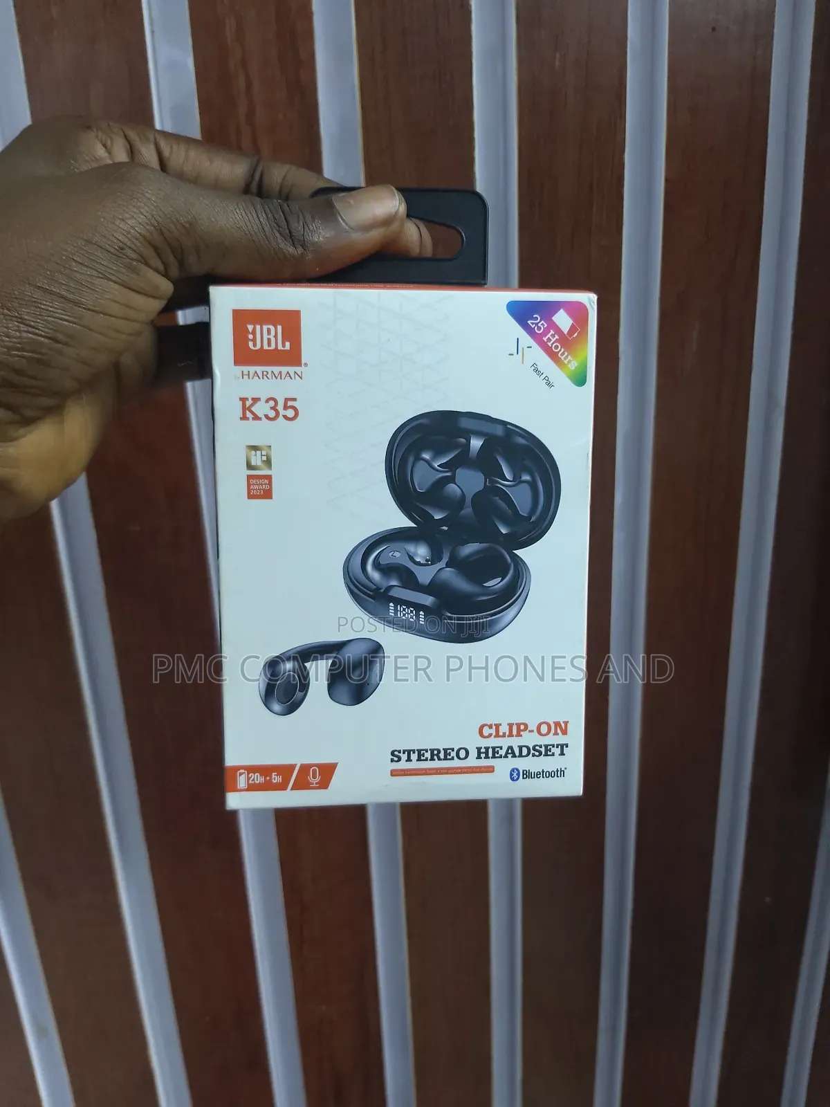 JBL Clip on Wireless Bluetooth 