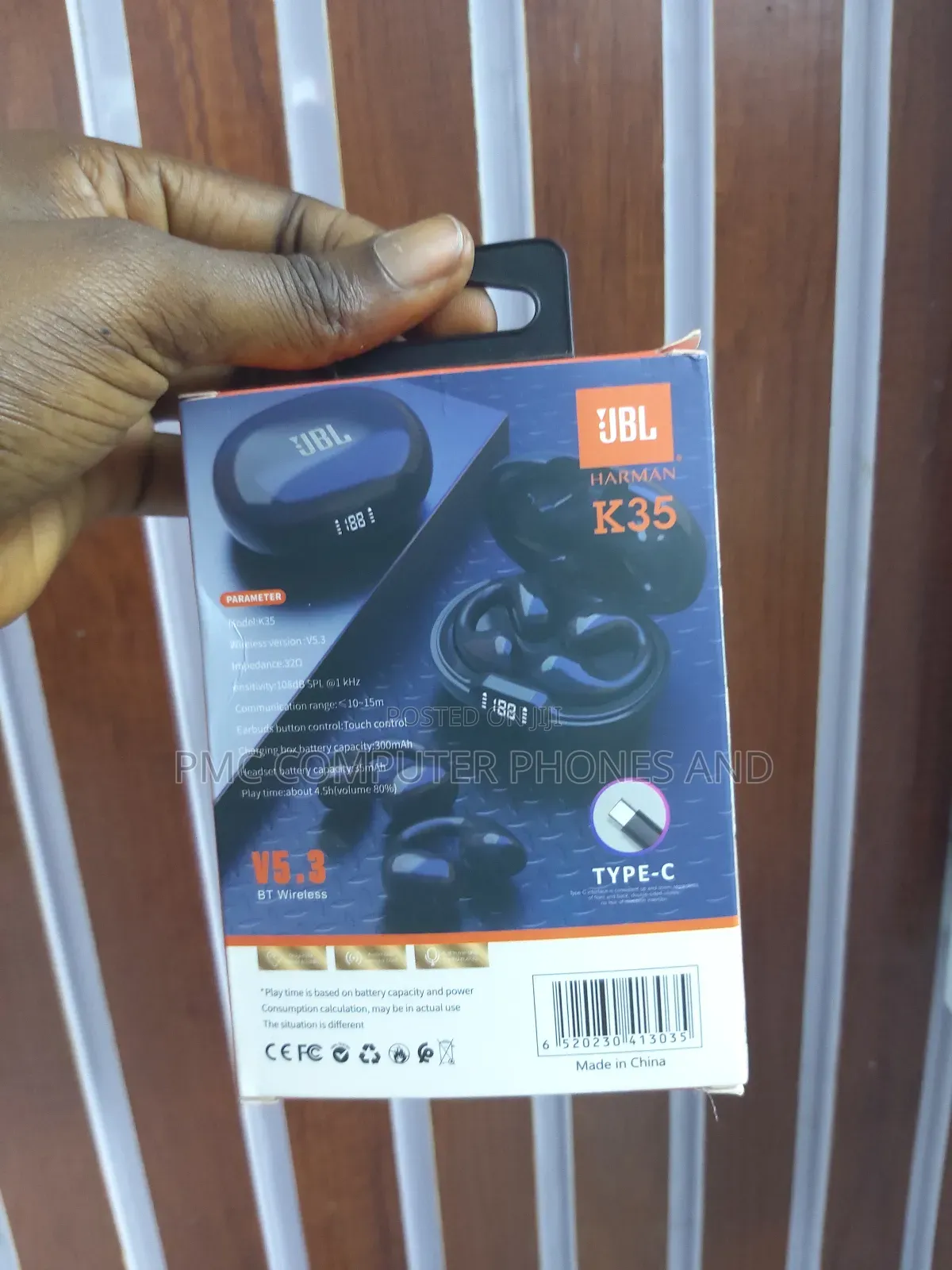JBL Clip on Wireless Bluetooth 