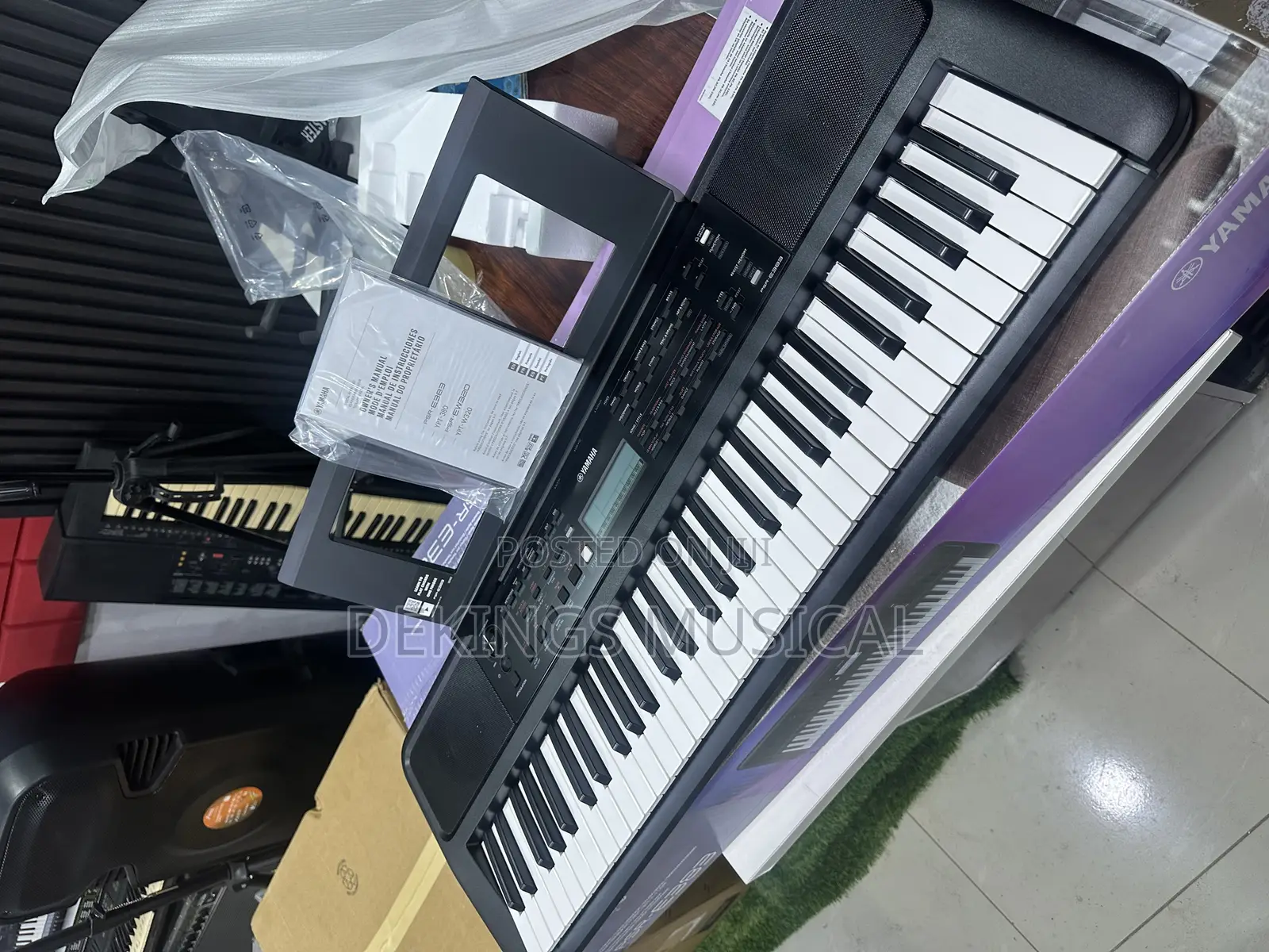 Yamaha PSR E383 61 Keys Keyboard (Adaptor Included)