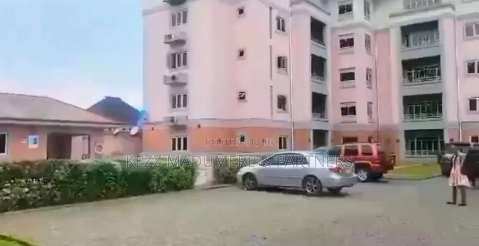 Furnished 20bdrm Block of Flats in New Gra , Port for sale