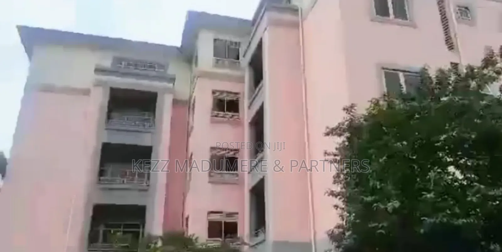 Furnished 20bdrm Block of Flats in New Gra , Port for sale