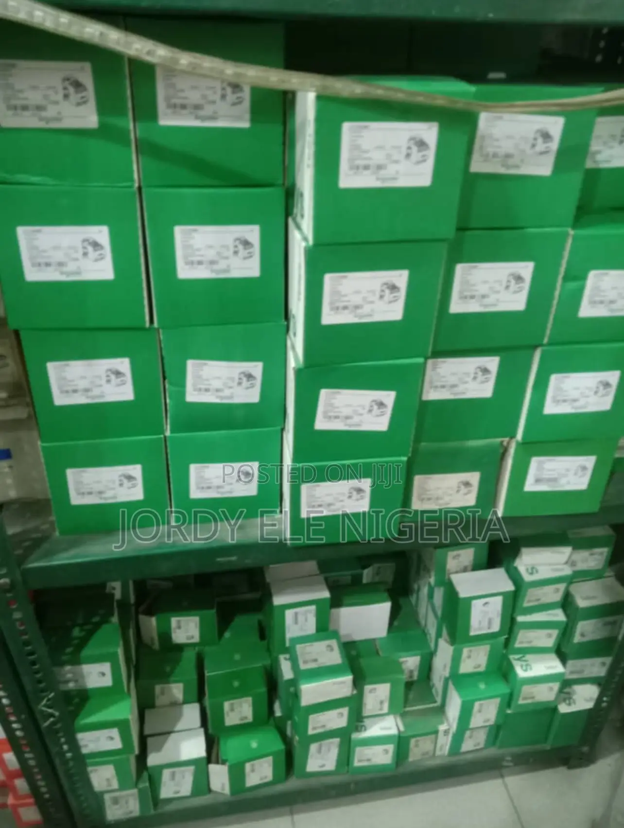 SCHNEIDER CONTACTOR D09-D95 F500 3pole 4pole.