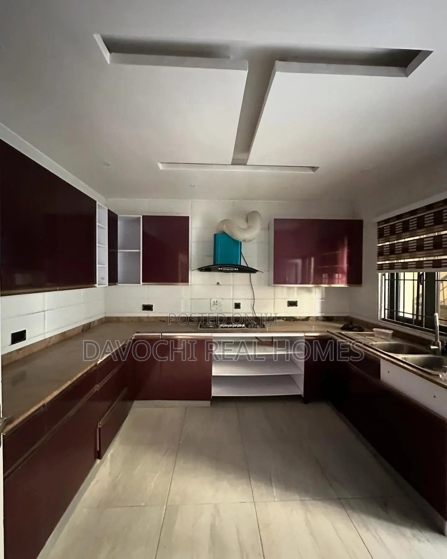 Furnished 3bdrm Apartment in Oniru, Lagos, Lekki Phase 1 for rent