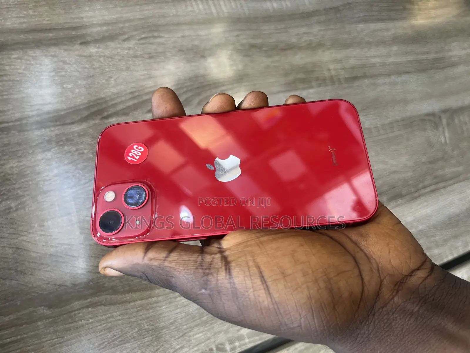 Apple iPhone 13 128 GB Red