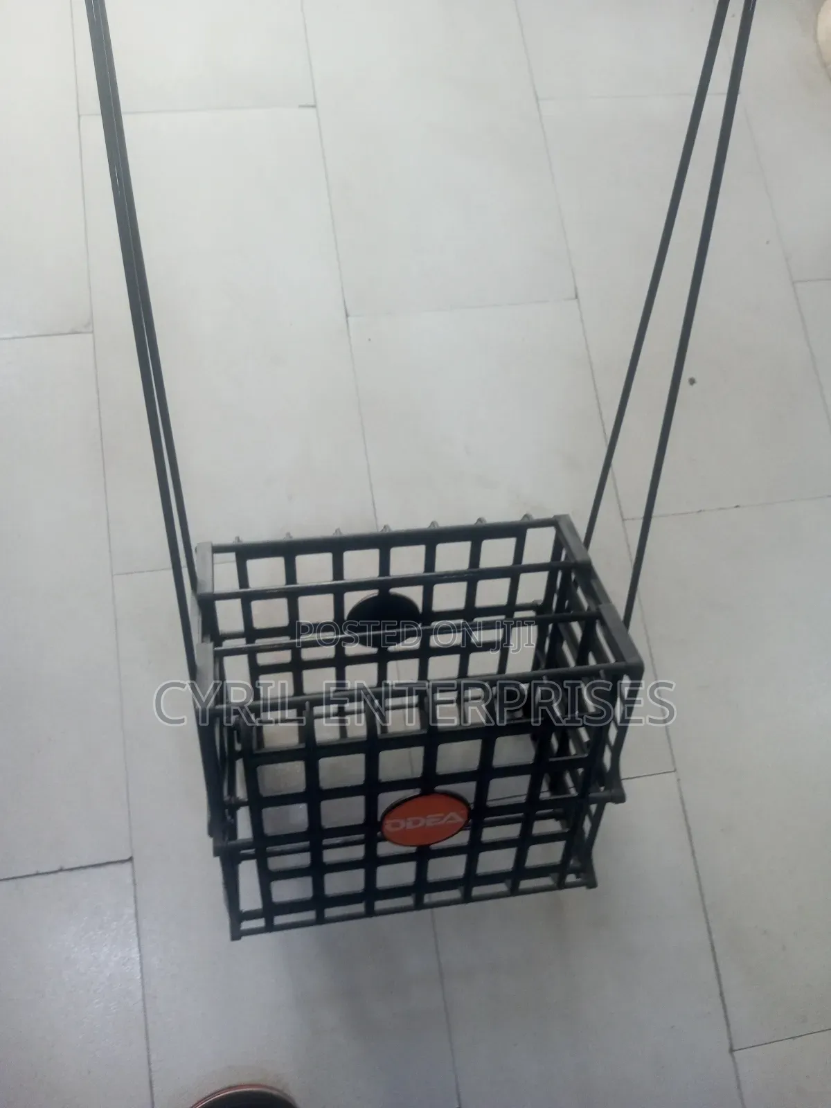 Lawn Tennis Ball Port