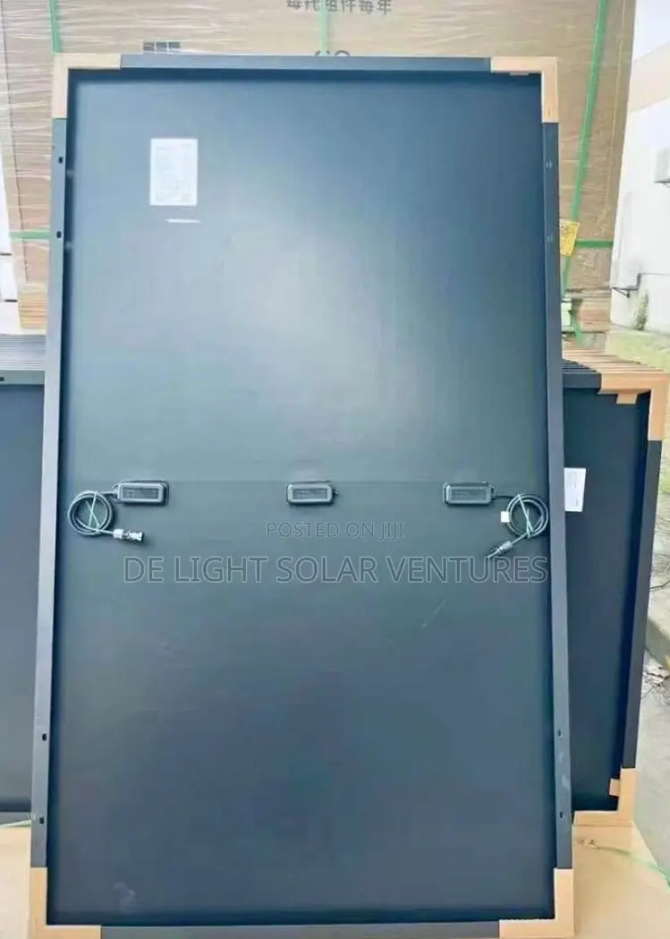 550w Canadian Solar Panels All Black 120cells