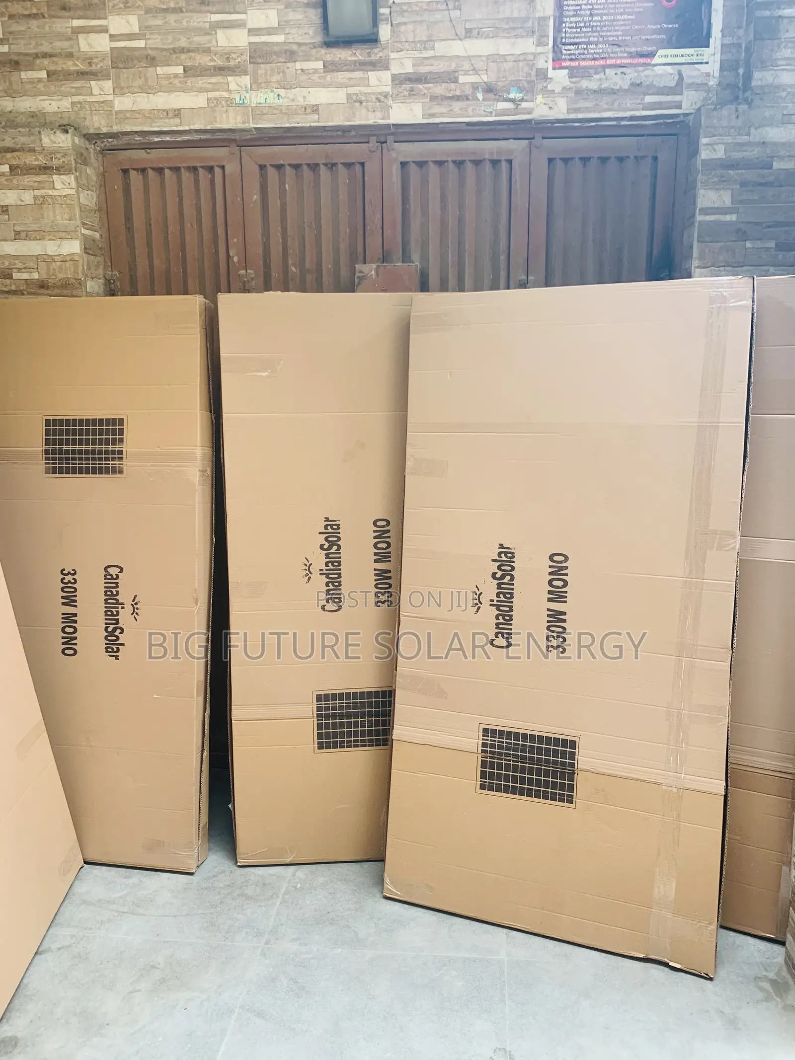 330watts Canadian Solar Panel 72c