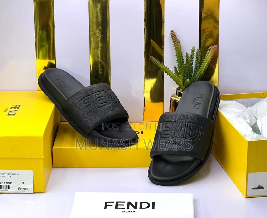 Original Leather Fendi Luxury Slip 40-46,Nationwide Deliver