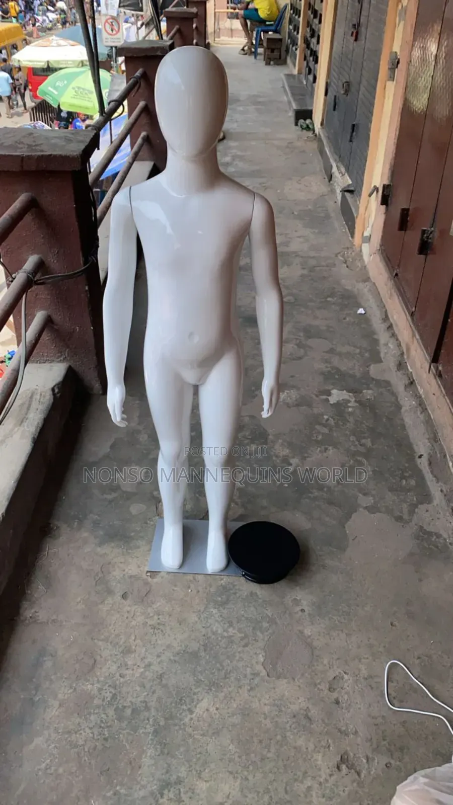 Unisex Glossy White Age 6 To 10 Years Kids Mannequin