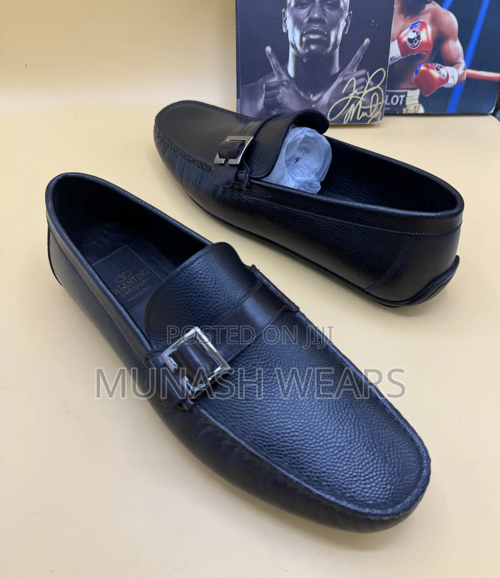 Italian Valentino Luxury Shoe, Nationwide Delivery