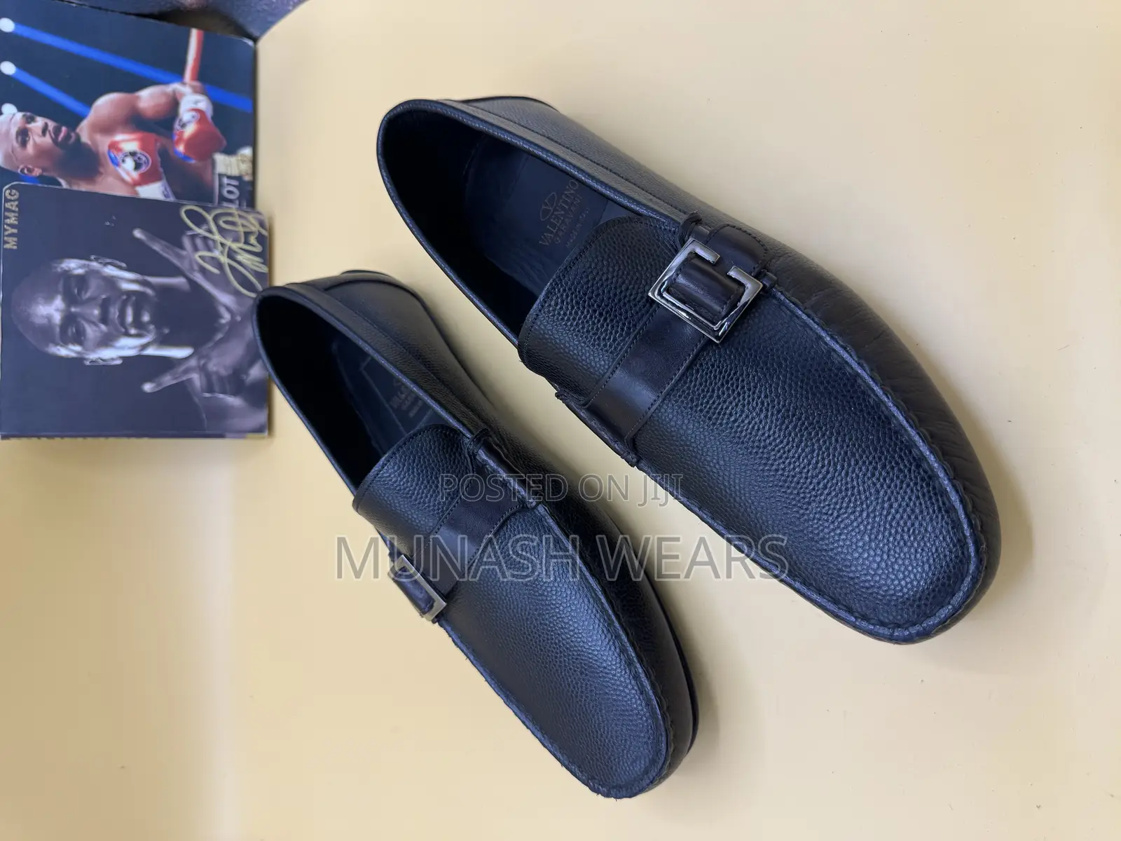 Italian Valentino Luxury Shoe, Nationwide Delivery