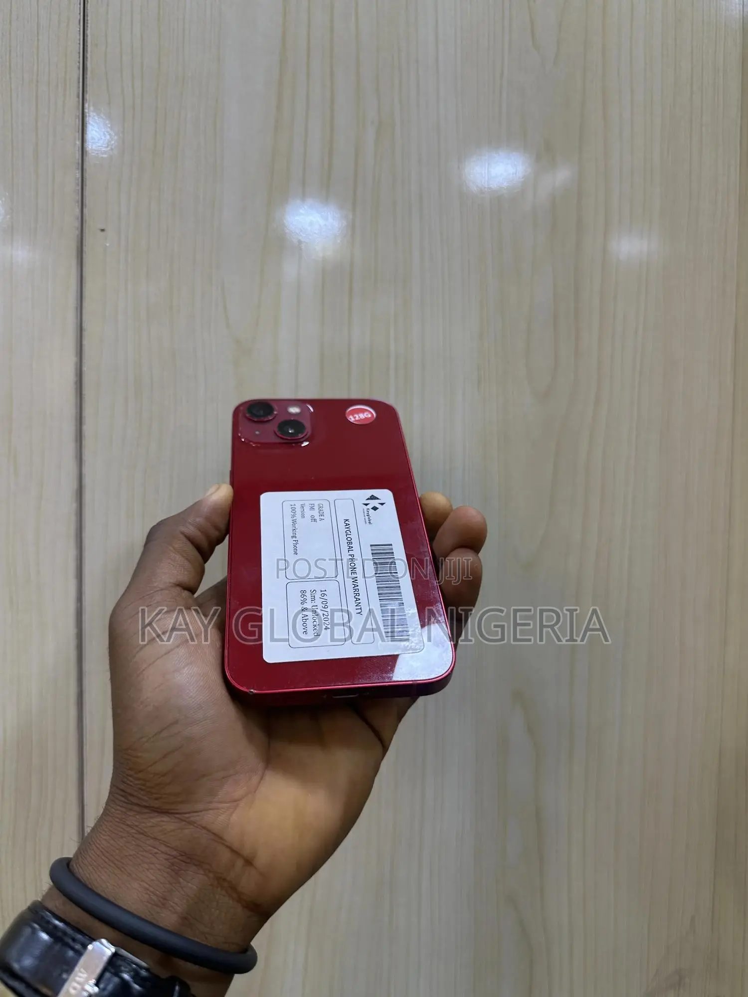 Apple iPhone 13 128 GB Red