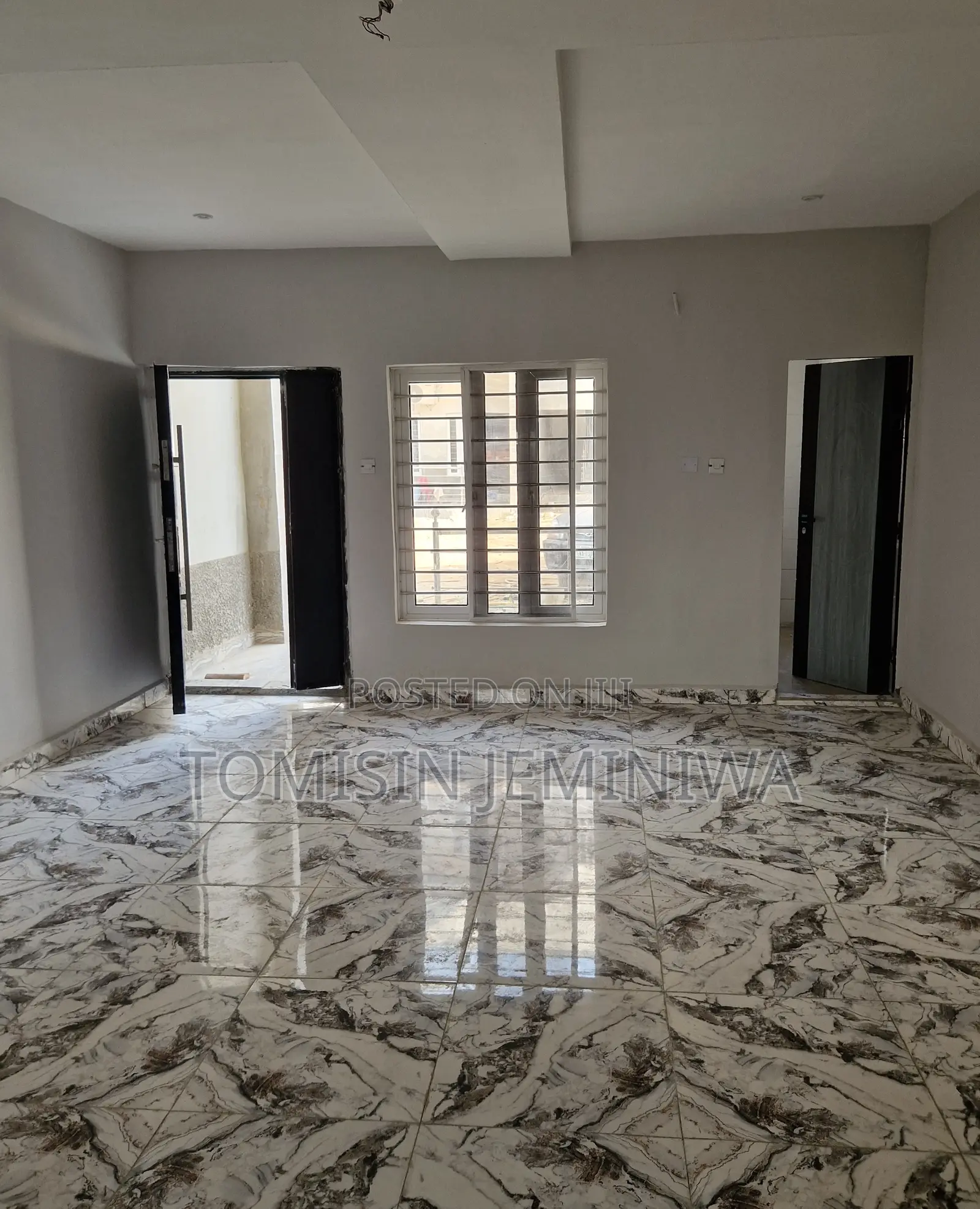 Furnished 2bdrm Block of Flats in Pacific Estate, Kubwa for sale